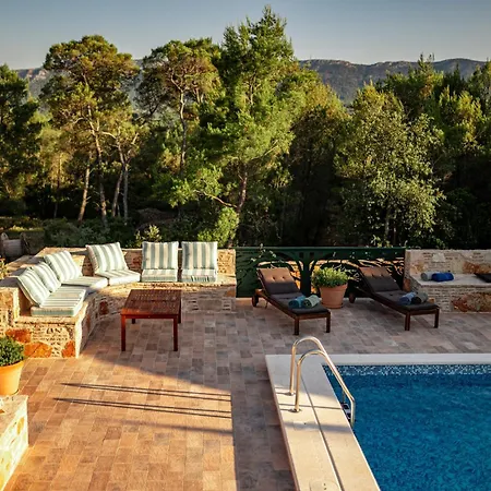 Family Friendly House With A Swimming Pool Basina, Hvar - 23475 בית נופש Vrbanj